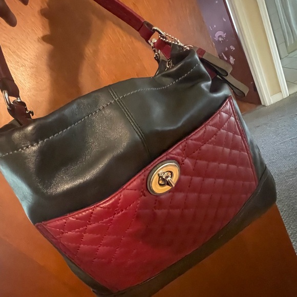 Coach Patchwork Leather & Suede Purse w/Silver Hardware in EXCELLENT CONDITION! - Picture 7 of 14